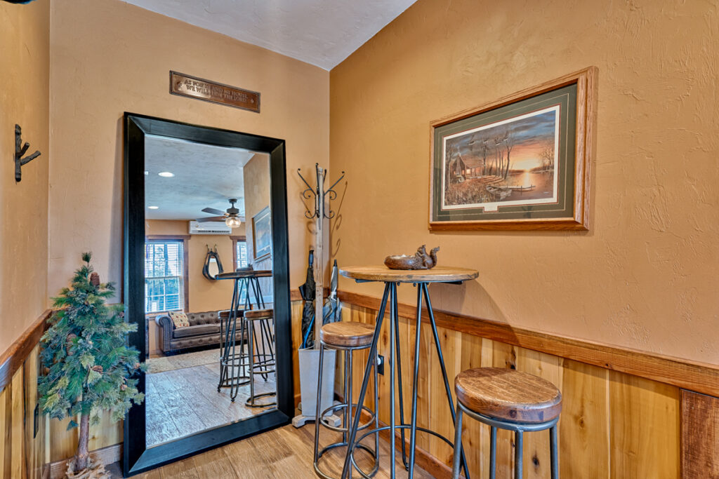 groom's suite large full mirror