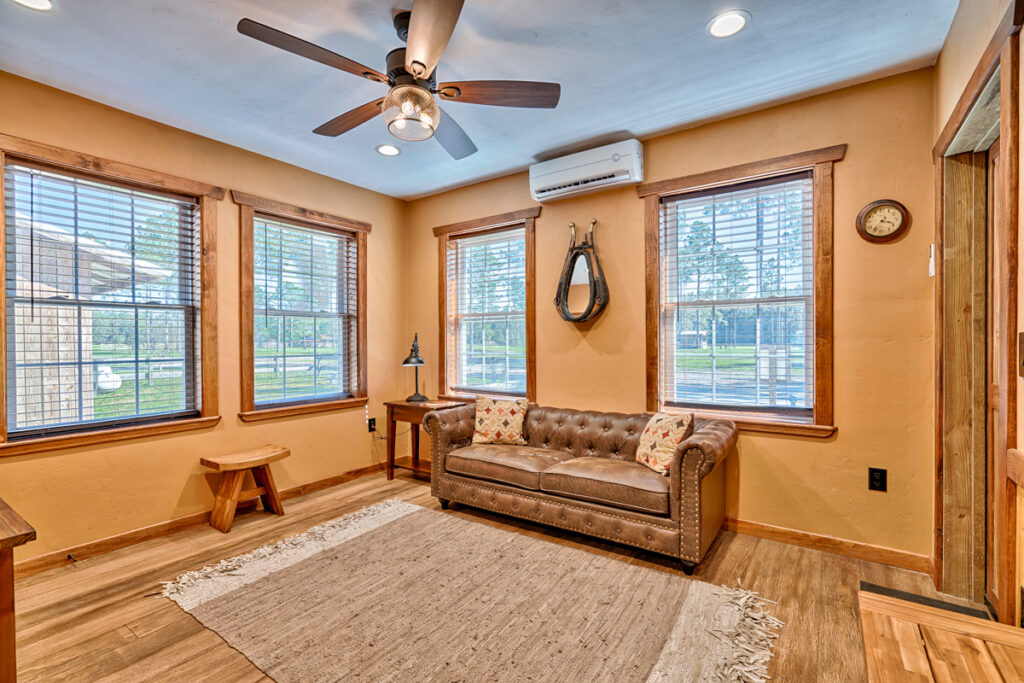 groom's suite brown couch lounge area